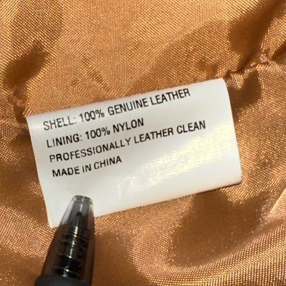 Vintage Desperado Leather Suede Western Brown Vest size Medium✨ - Picture 12 of 12